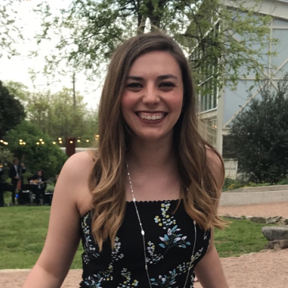 Meet your Posher, Caitie